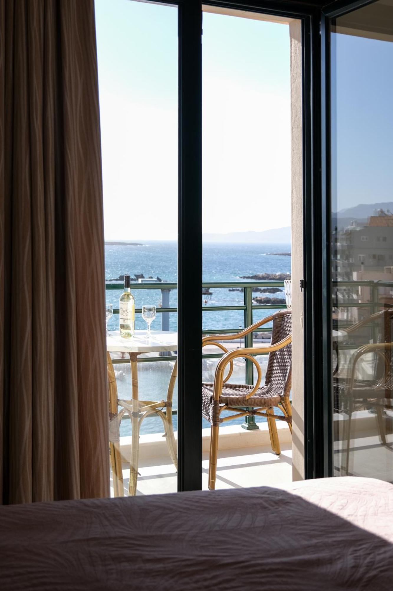 خانيا Arocaria Apartments المظهر الخارجي الصورة
